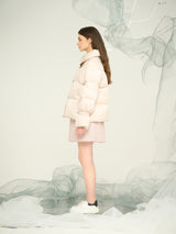 Women’s Pink Short Puffer Jacket with Stand Collar – OEM & ODM Lightweight Down-Style Outerwear